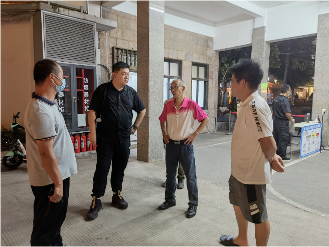 新仕诚公司开展第二季度安全生产夜间巡查